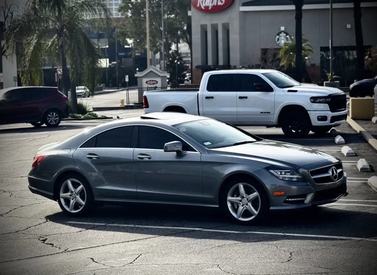 4drklr Mercedes build